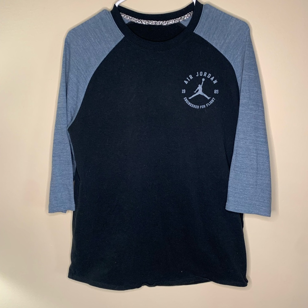 Nike Air Jordan shirt